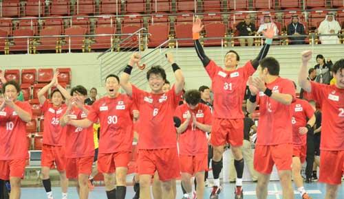 新戦力も躍動し、韓国から26年ぶり、33試合ぶりの勝利を収めた日本代表（photo by Yuki Hattori）
